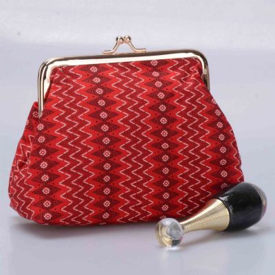 Clip Cosmetic Purse